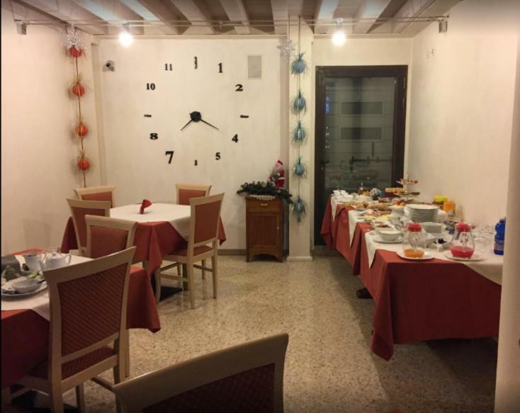 Al Bagolaro Bed & Breakfast Crocetta del Montello Bagian luar foto